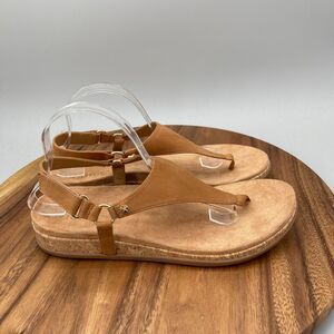 Vionic Kirra II Sandals Womens Size 11 Wide Brown Leather Casual Comfort Summer